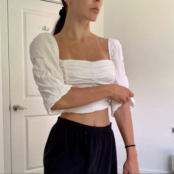 Aritzia (Wilfred) - Lolita Blouse - Picture 2 of 8